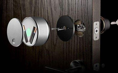 安龙李文锁城开锁公司防盗门开锁（哪里有换锁公司）